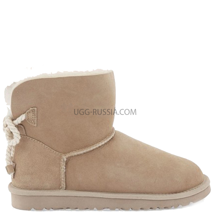 UGG Mini Selene Sand