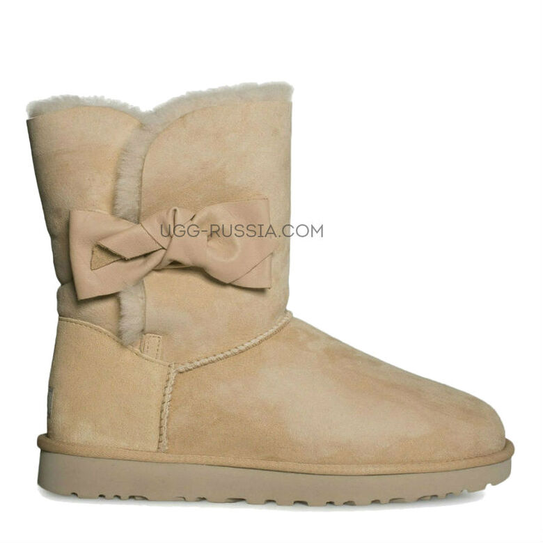 UGG Daelynn Sand