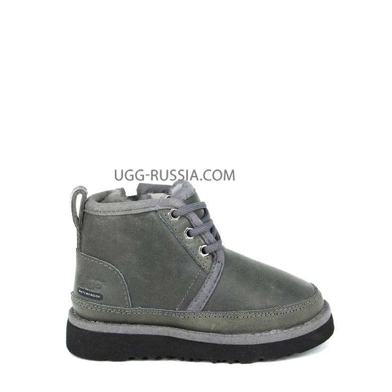 UGG KIDS Classic Neumel II ZIP Leather Grey