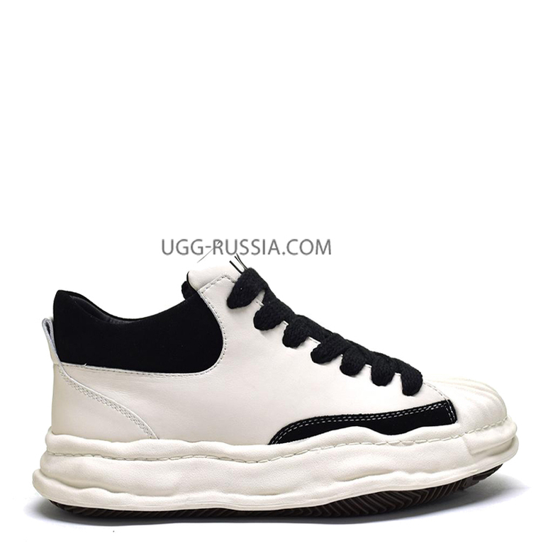 UGG Marin White