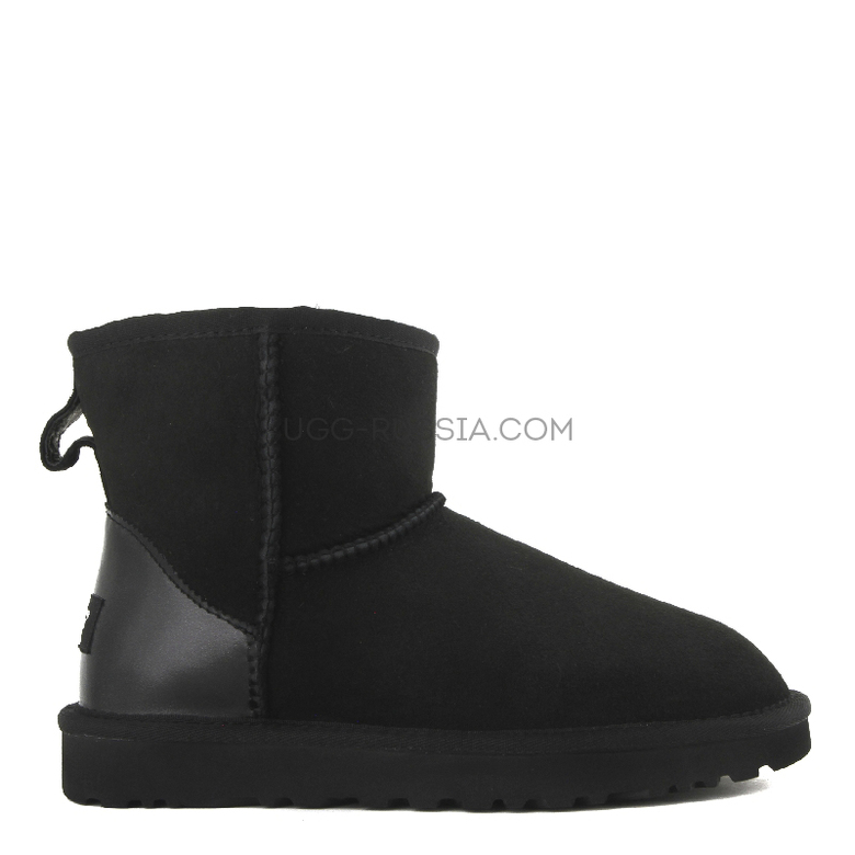 UGG Mini Metallic Black