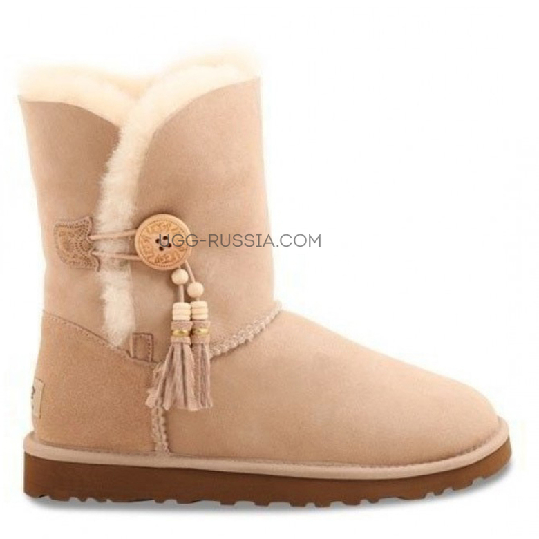 UGG Bailey Button Charms Sand
