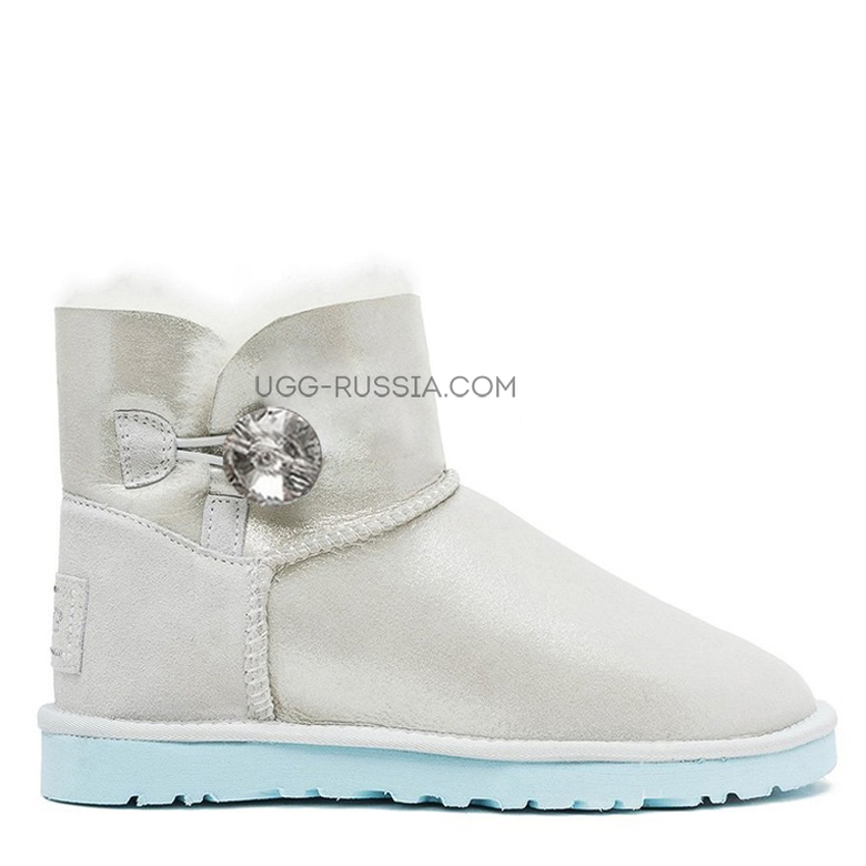UGG Bailey Button Mini I Do