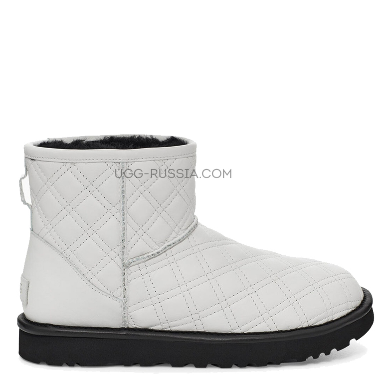 UGG  Classic Mini Quilted White 