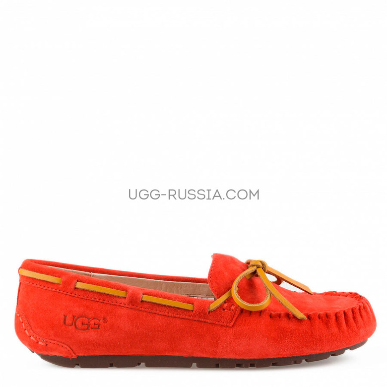 UGG Dakota Red Summer