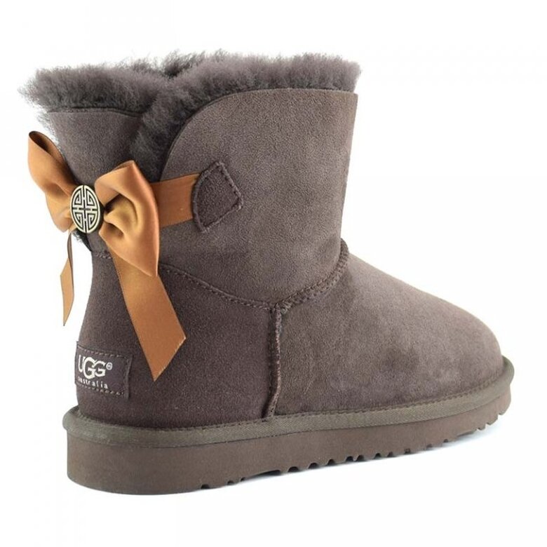 UGG Bailey Bow Mini Medallion Chocolate