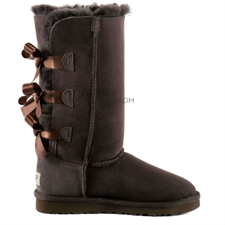 UGG Bailey Bow Tall Chocolate — С чем носить угги Bailey Bow: готовые образы